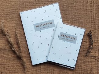 Mutterpass- und Reisepasshülle mit Print "New adventures"