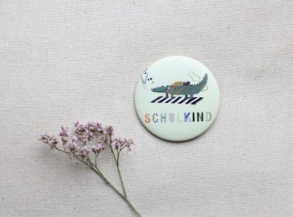 Button_Schulkind_Ansicht_web